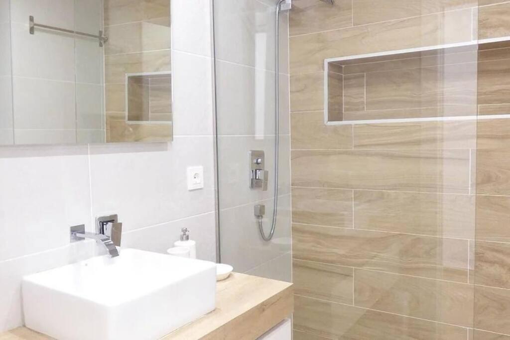Caprichoso En El Corazon De Puerto Banus Apartamento